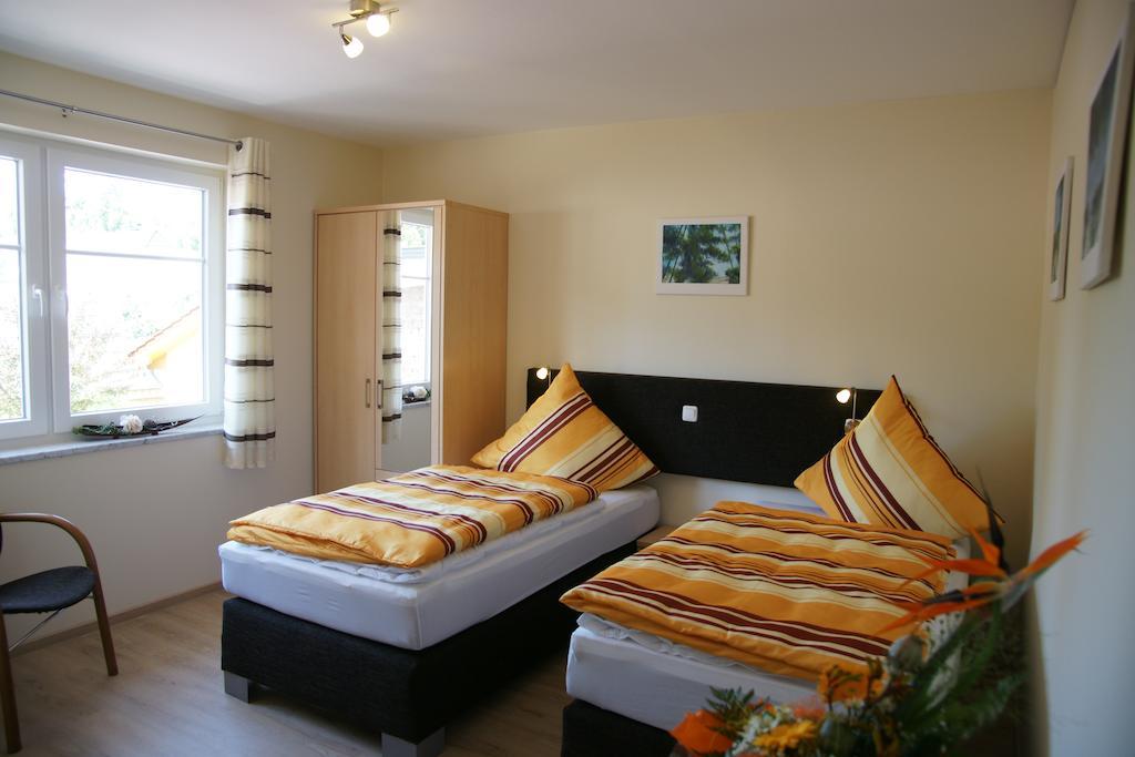 Cafe Und Pension Blohm Greifswald Quarto foto